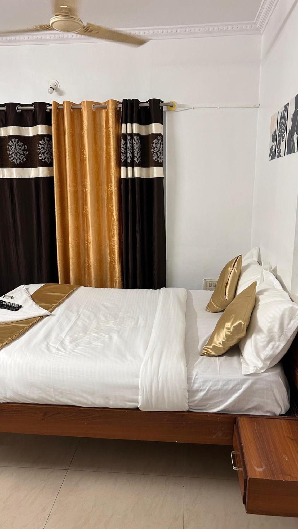 Aradhya Comforts Hotel 3*
