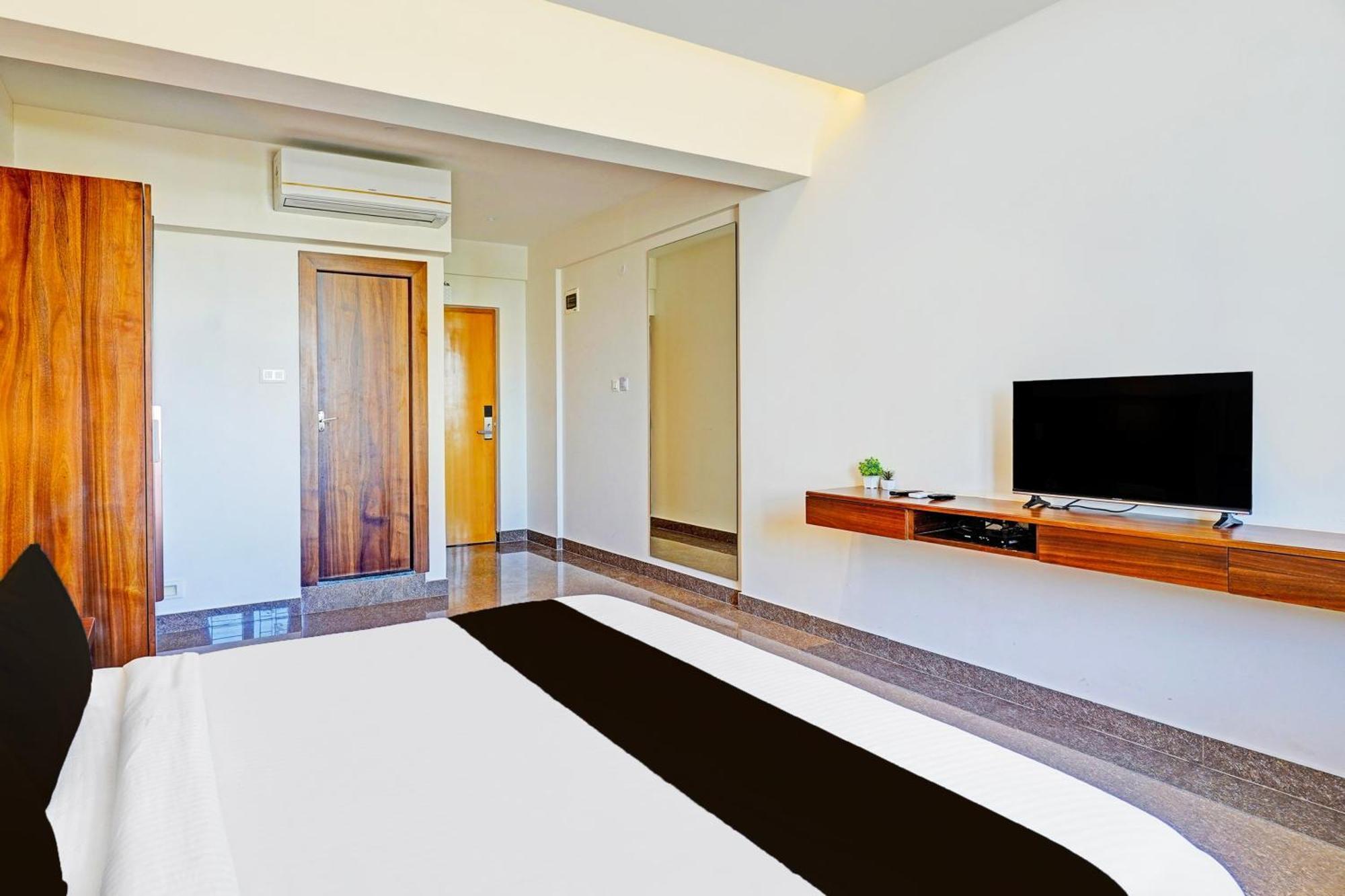 Hotel Super Townhouse Oak Electronic Formerly Trubell 3*