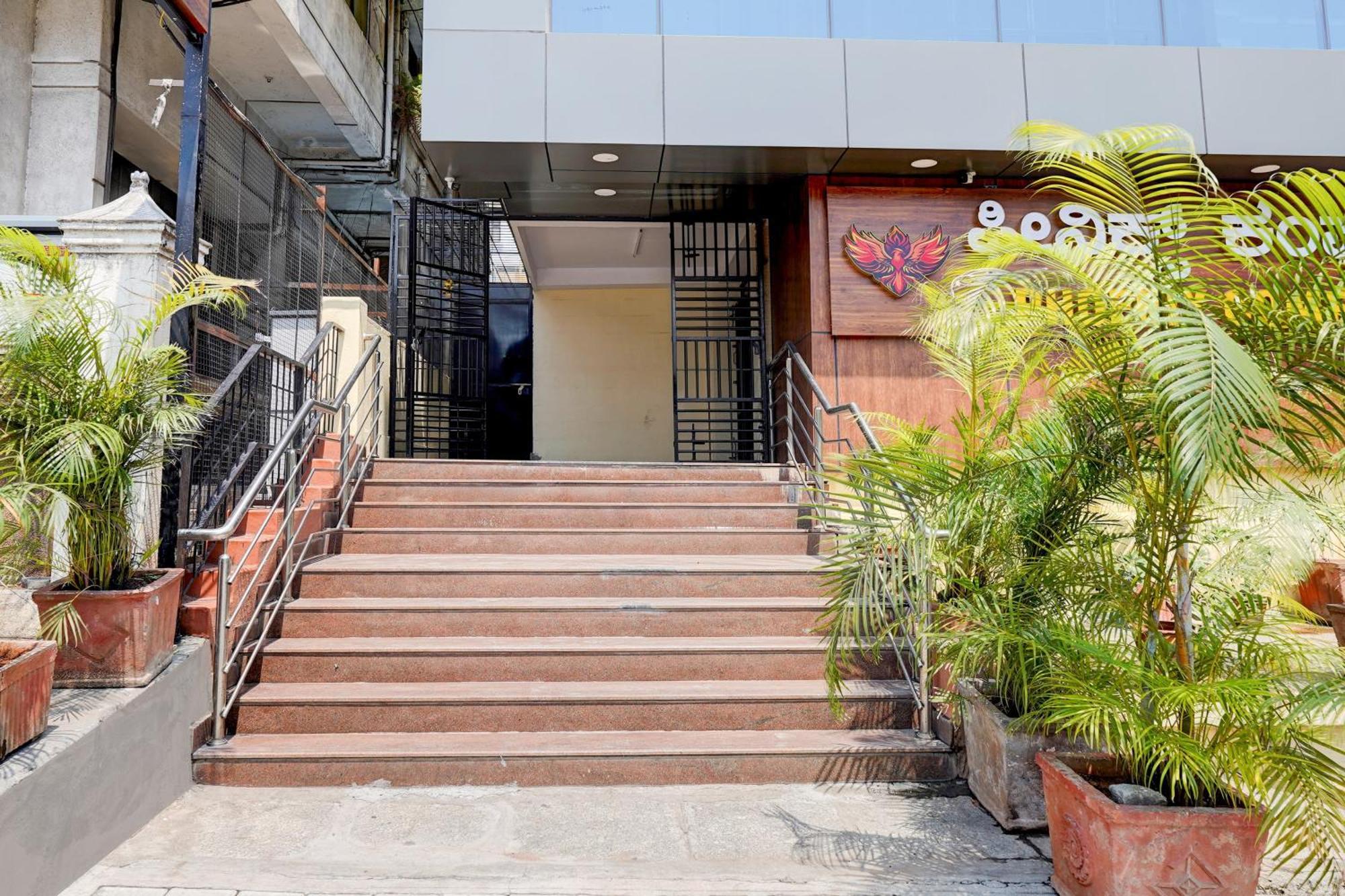 Hotel O Phoenix Comforts Bangalore