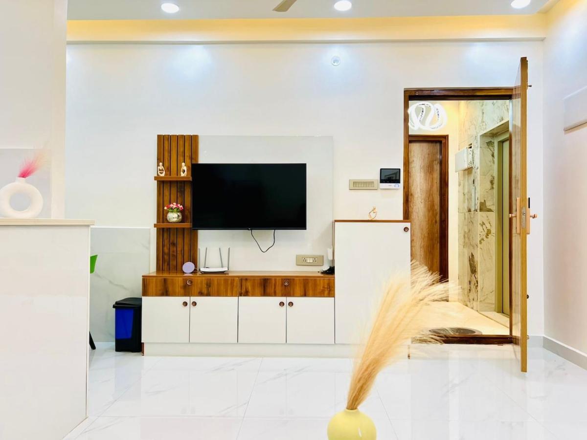 Private Luxury 1 Bhk With Ac And 2 Bath At Brookfield Apartment *