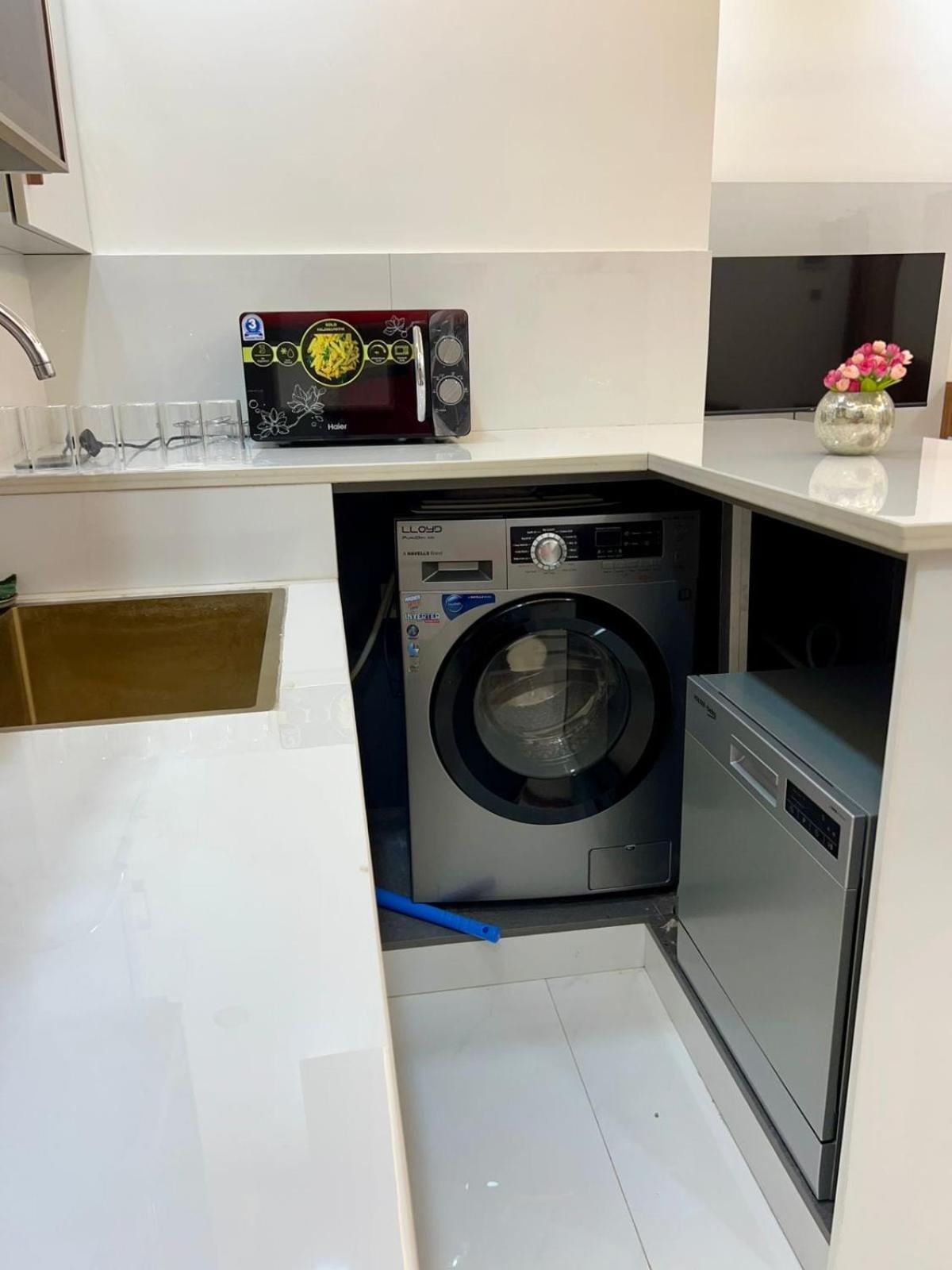 Apartment Private Luxury 1 Bhk With Ac And 2 Bath At Brookfield *