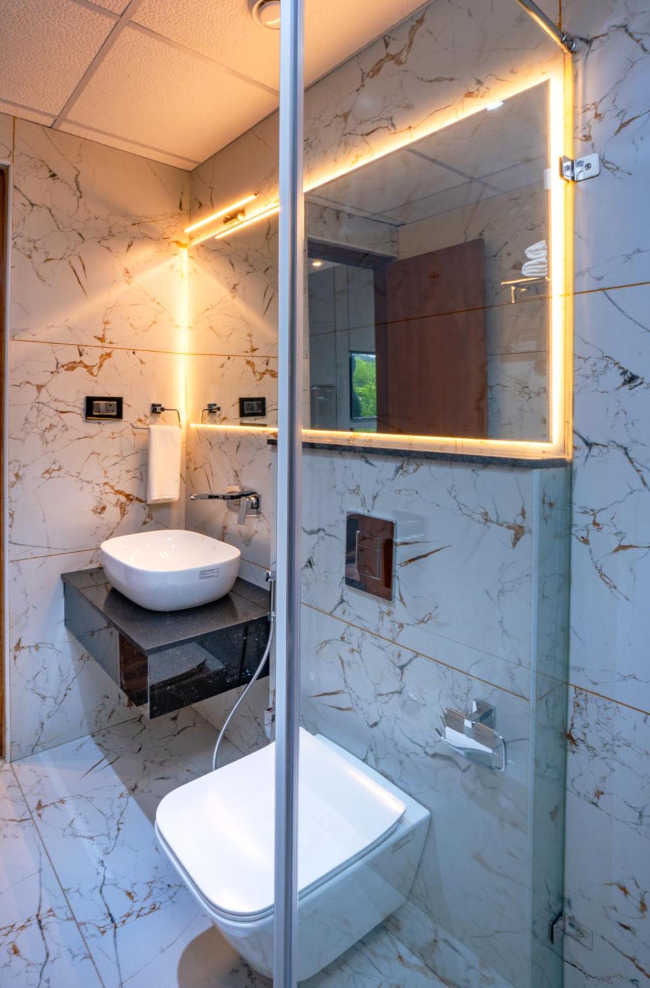 Hotel Paramos Meeds Madiwala 3*