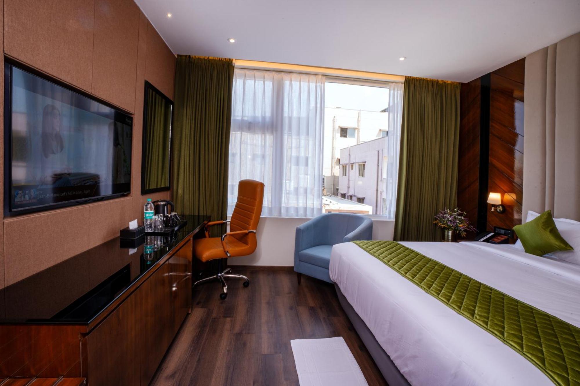 Paramos Meeds Madiwala Hotel Bangalore