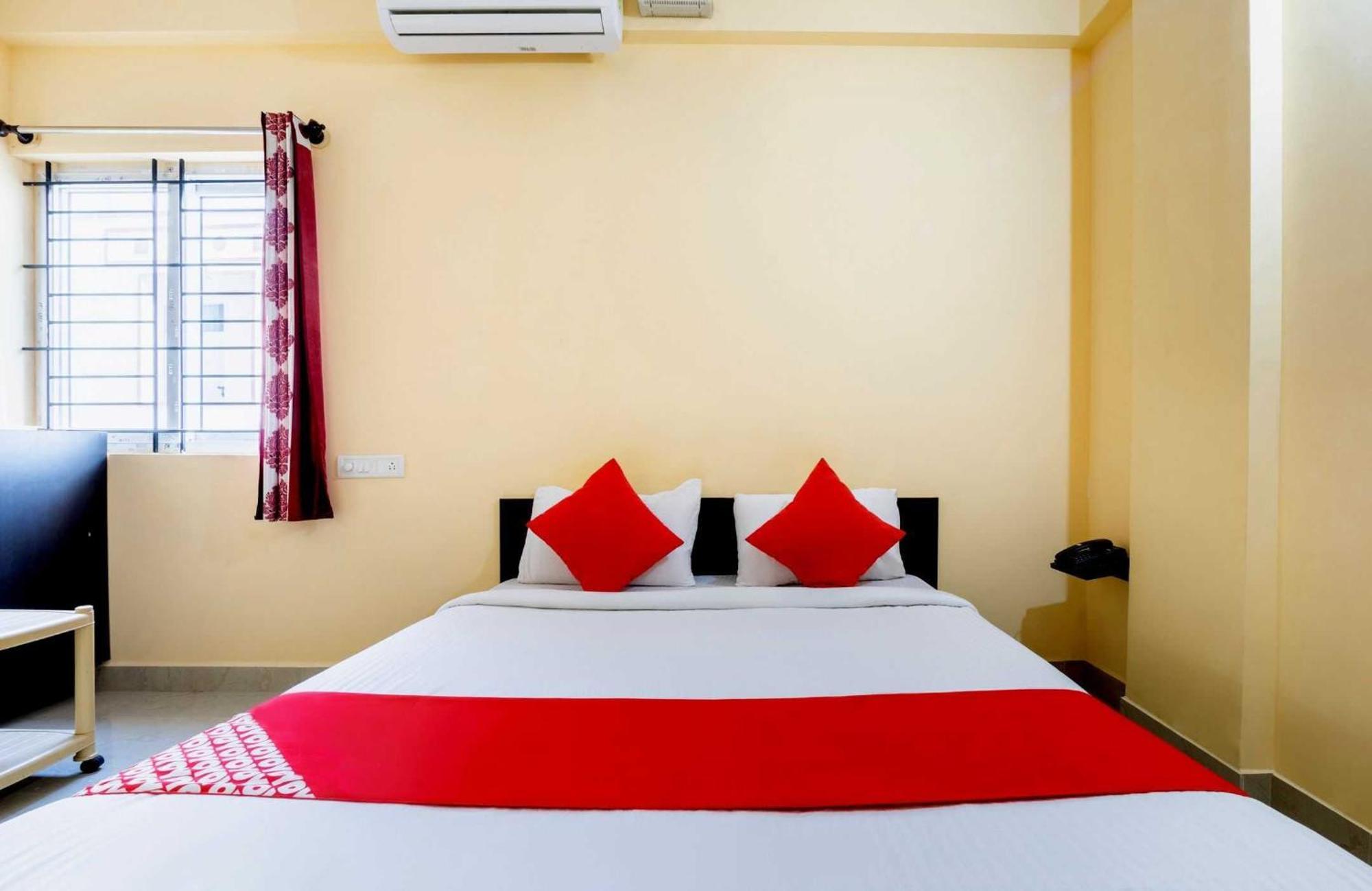 O Ashraya Comforts Hotel Bangalore