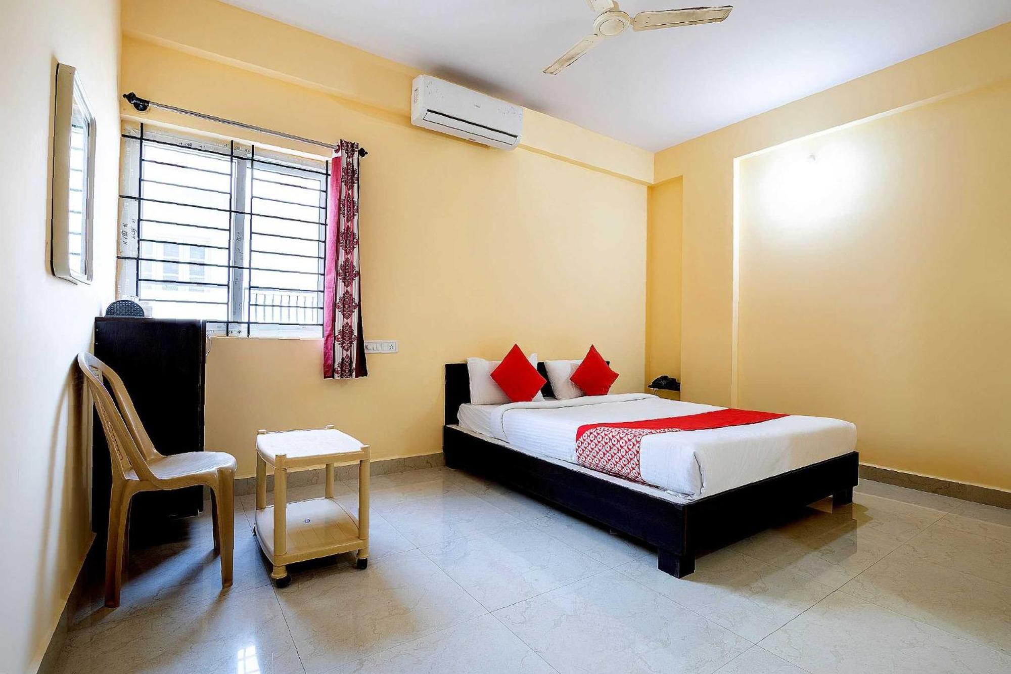 O Ashraya Comforts 4* Bangalore