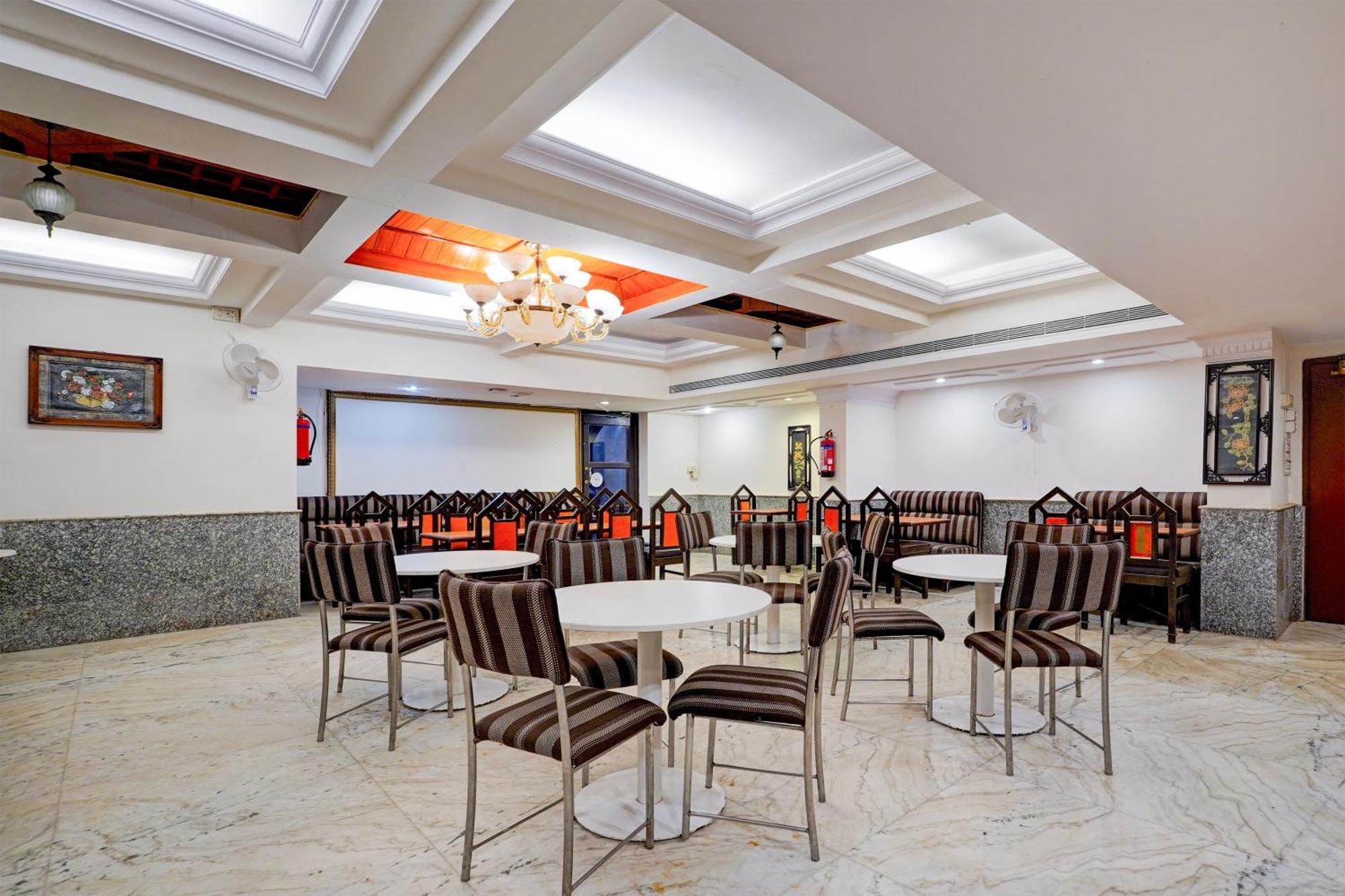 Hotel Super Townhouse Civil Aviation Hal Road Bangalore