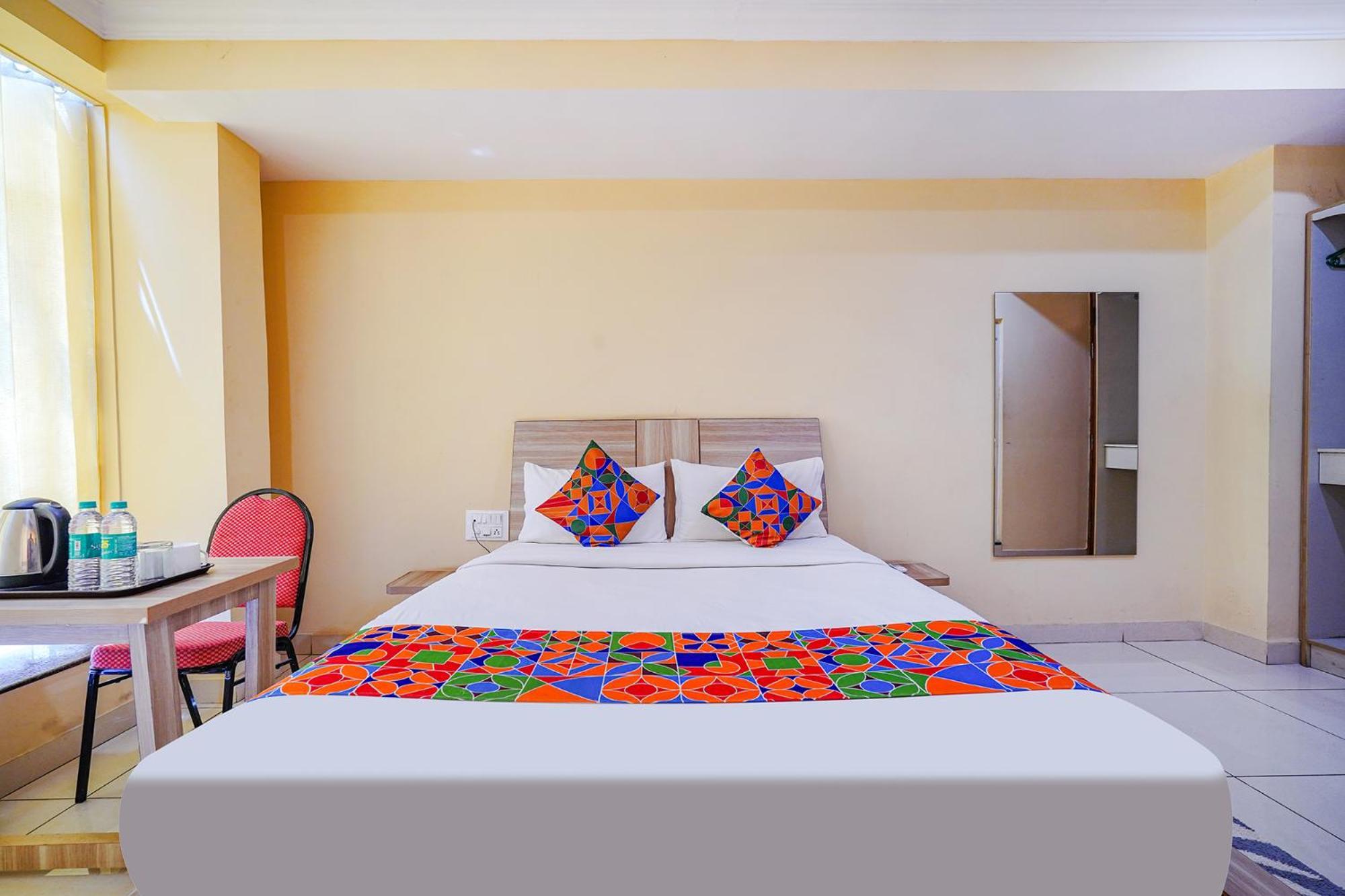 Fabhotel Bns Comforts Hotel 3*