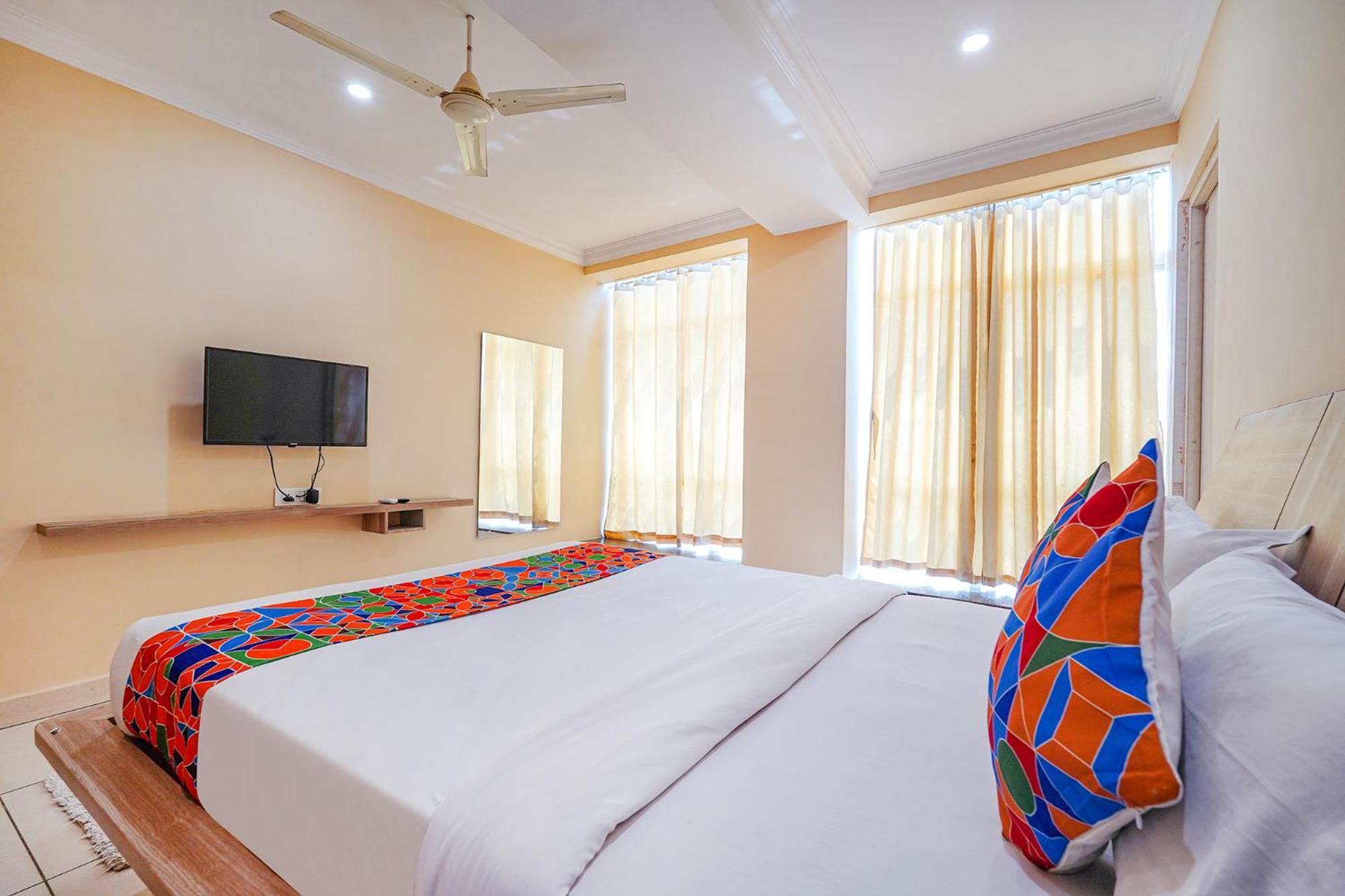 Fabhotel Bns Comforts