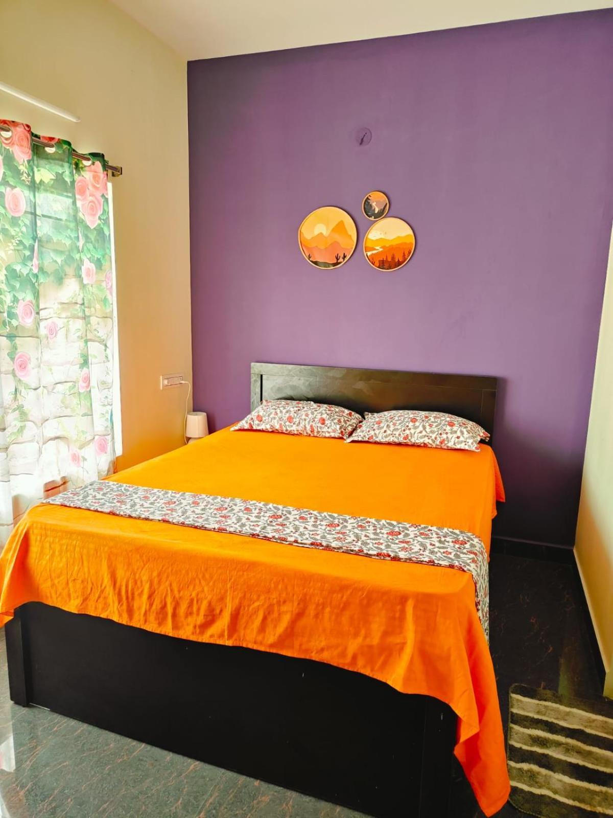 Guest house Samuels Comfort Homes Bangalore
