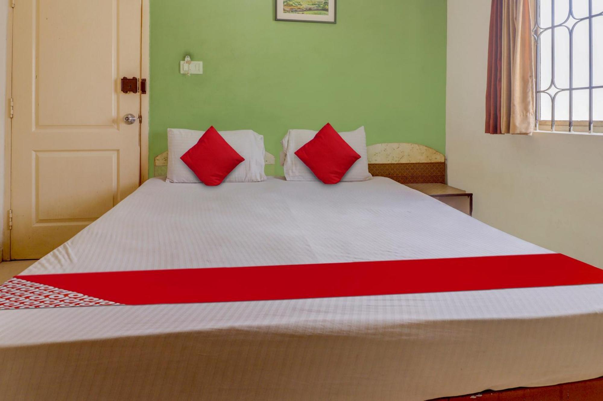 Hotel O Raj Comforts