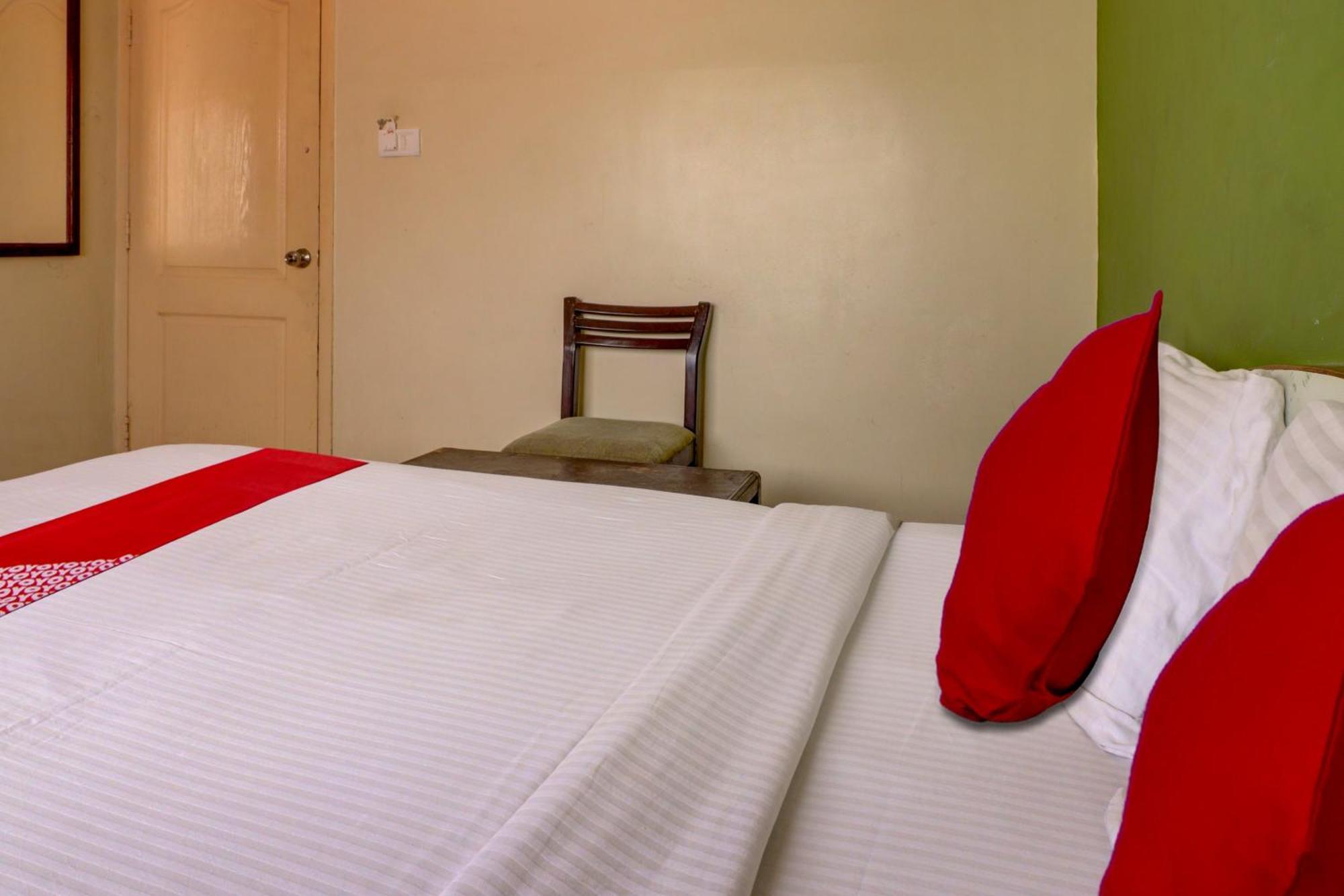 Hotel O Raj Comforts 4*