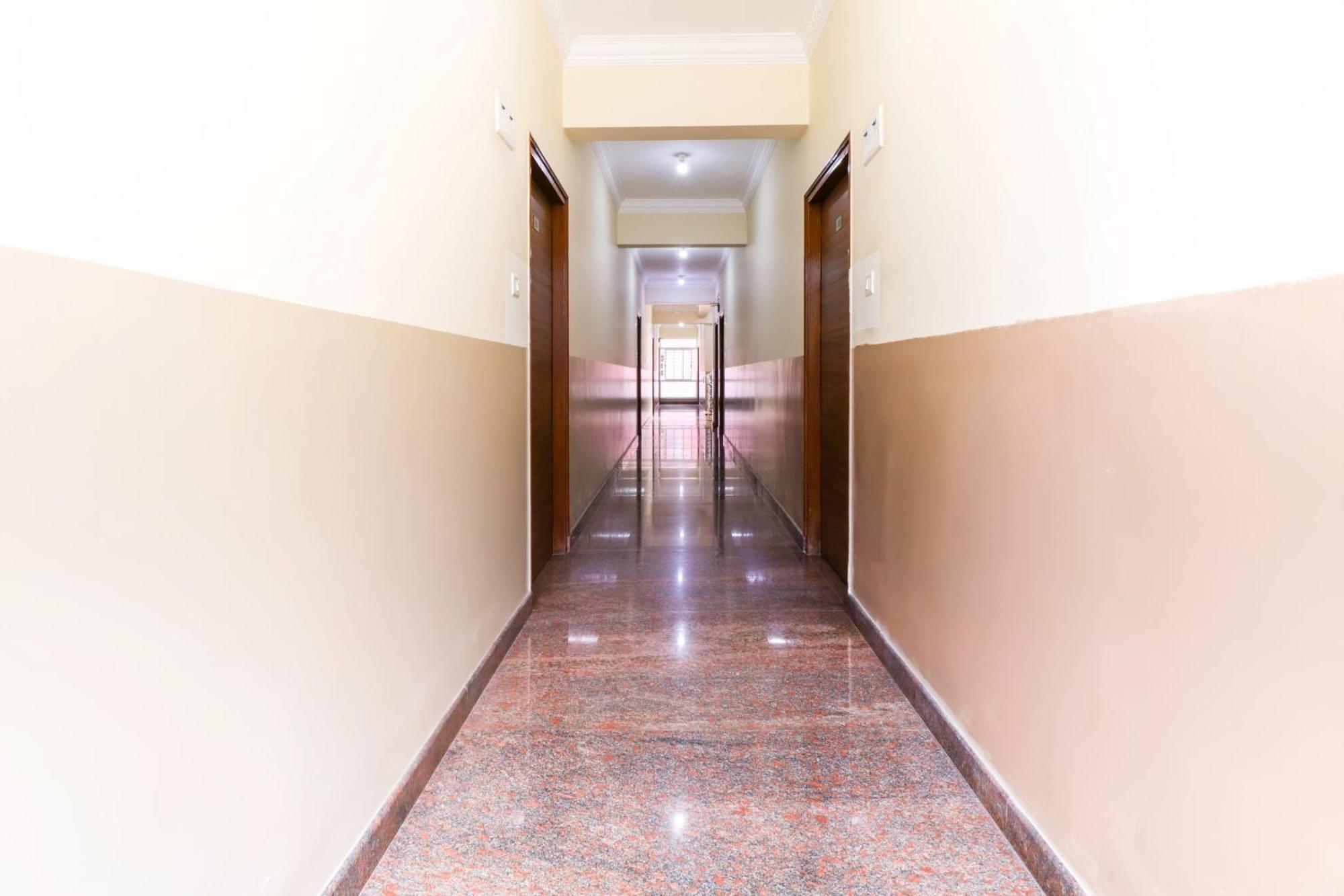 O Champion Comfort Near Hosahalli Metro Station 3*