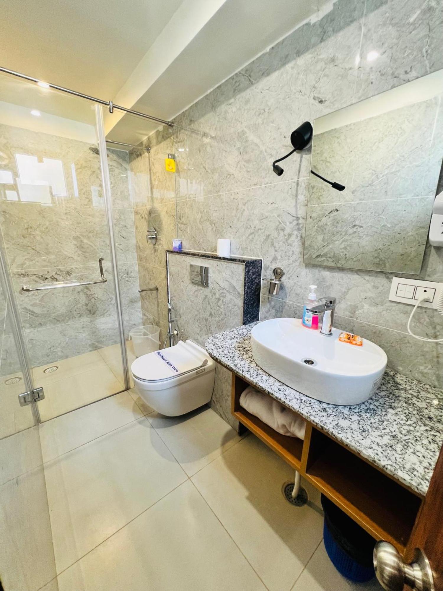 Hotel Sterling Wood Bangalore