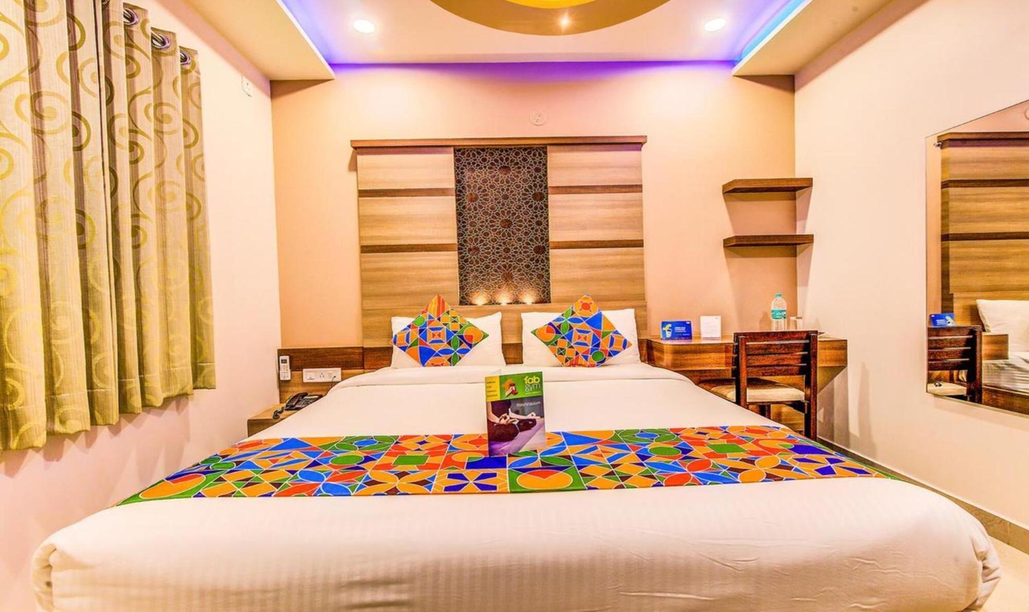 Fabhotel Emara Boutique Hotel 3*