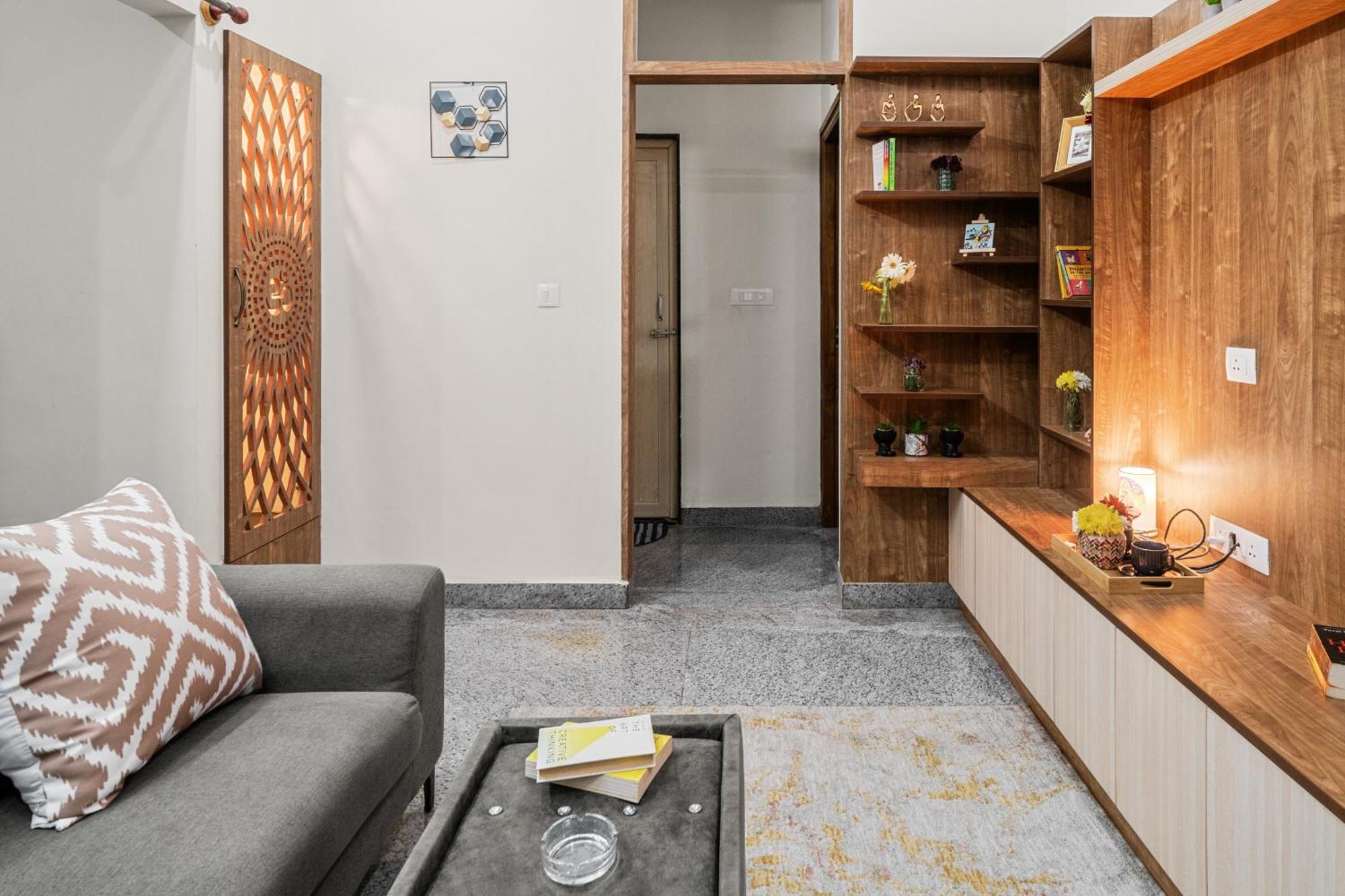 Villa Gatsby 2bhk Luxury By Spacez *