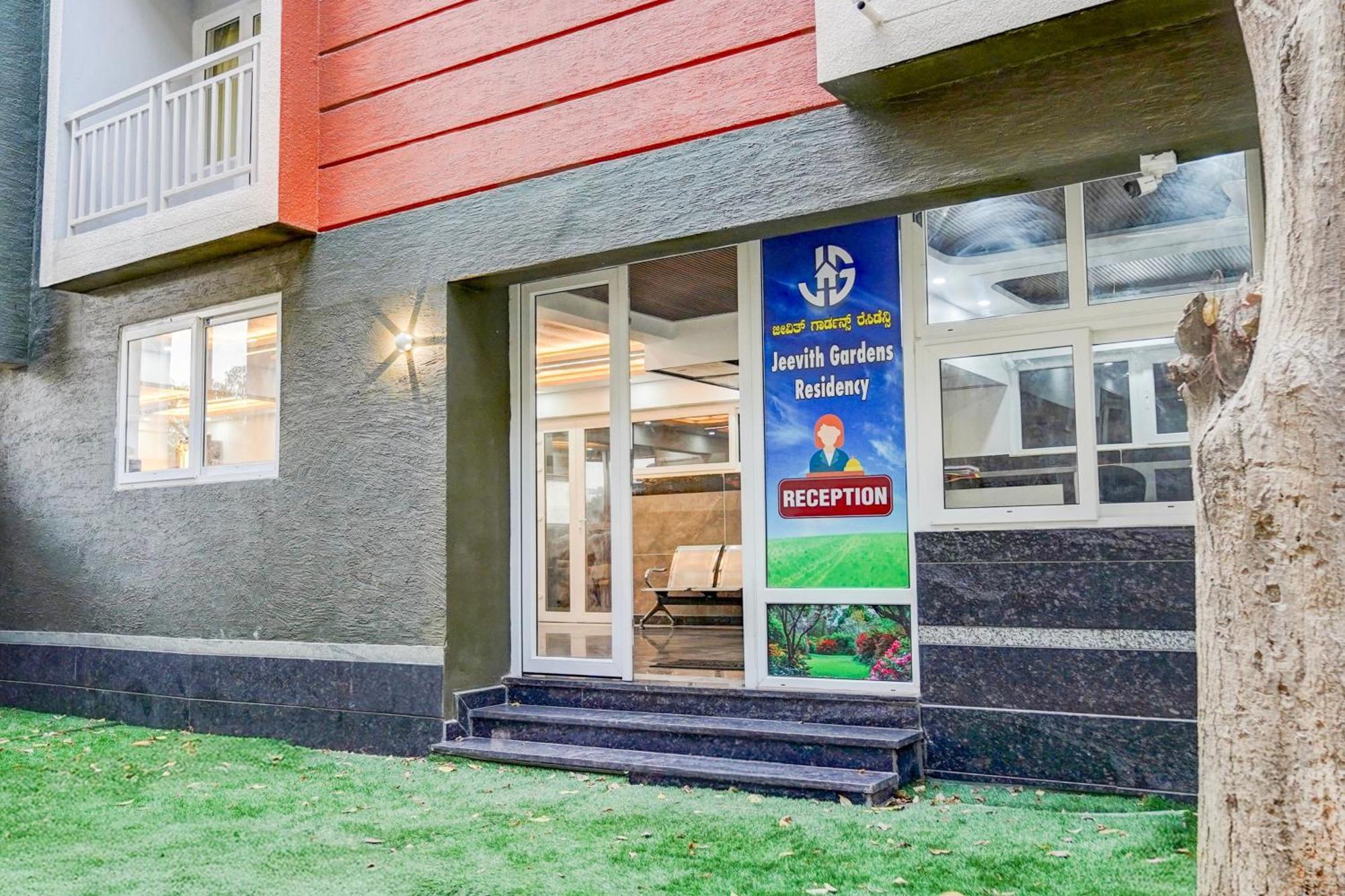 Townhouse Jeevith Gardens Residency 4*