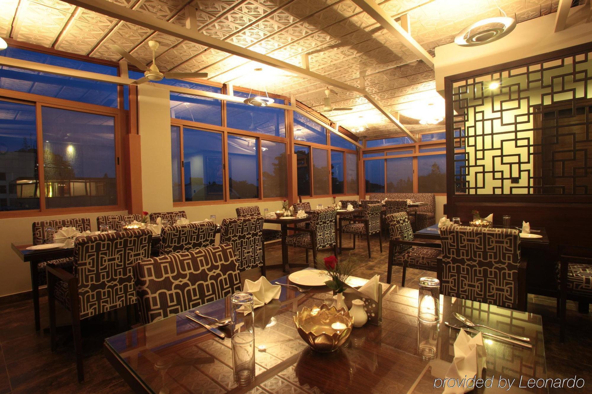 Hotel Justa Mg Road 4*