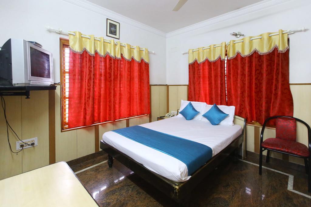 Zo Rajajinagar 5th Block Hotel 2*