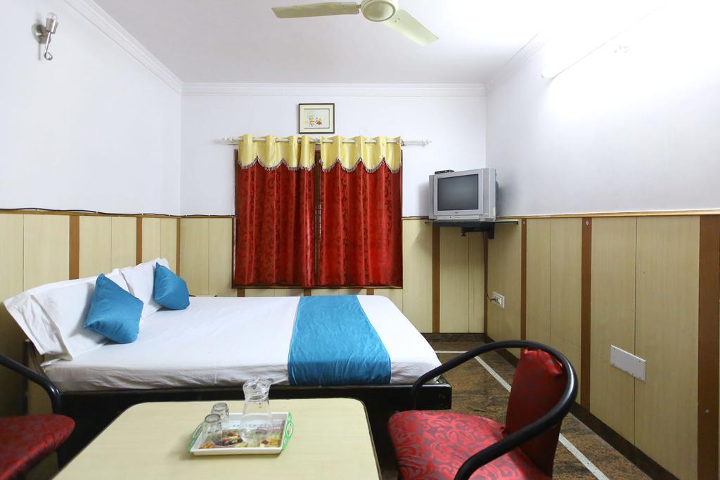 Zo Rajajinagar 5th Block Hotel Bangalore