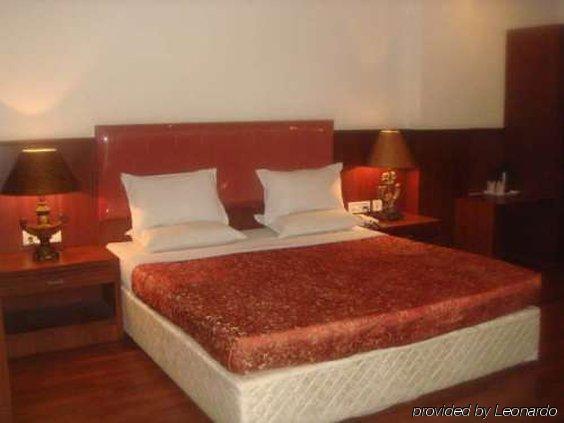 Noor Empire International Kormangala Hotel Bangalore