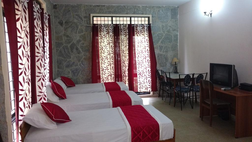 Honeydew Habitat Guest house Bangalore