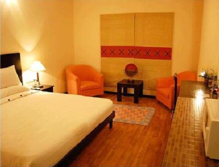 Chalet Suites 2*
