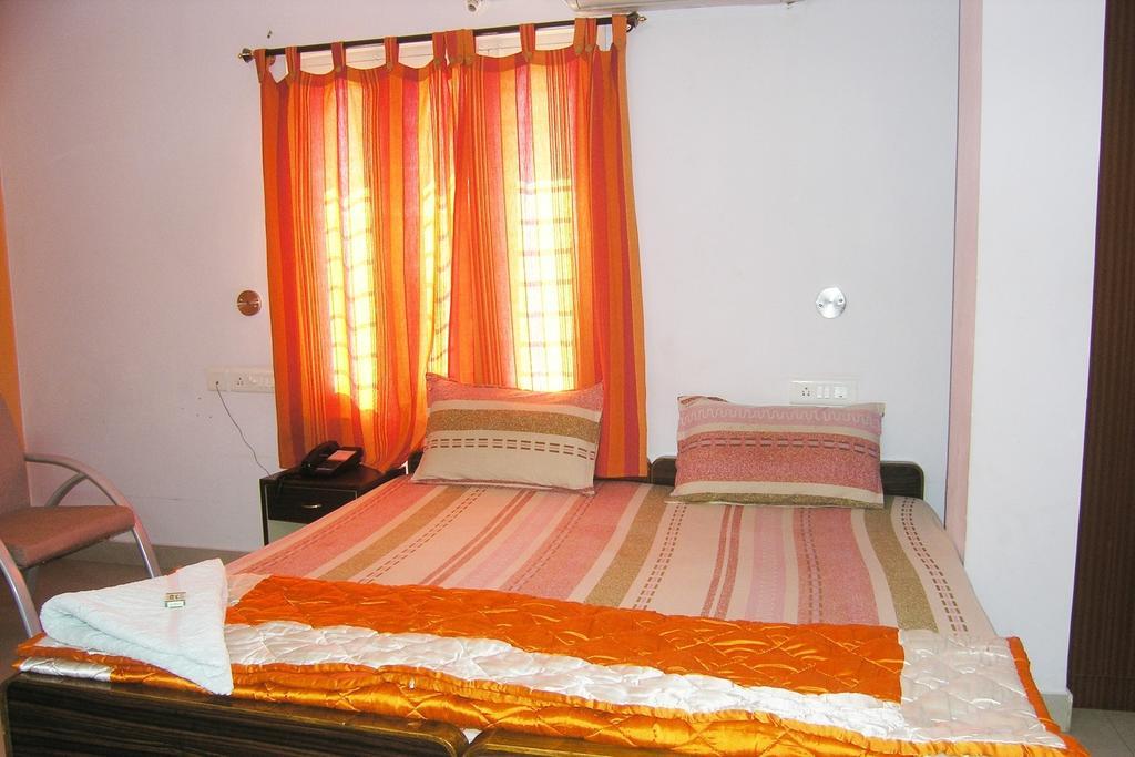 Guest house El-shaddai Homes