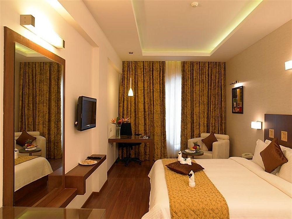 Hotel Blu Petal - A Business 3*