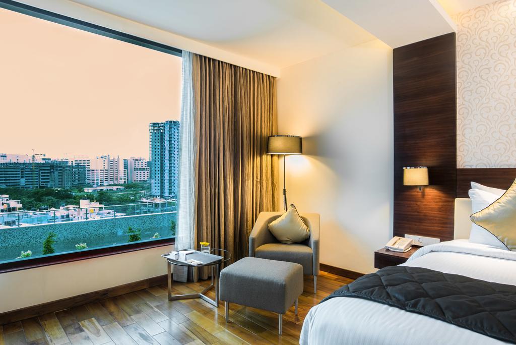 Howard Johnson By Wyndham, Hebbal, 4*