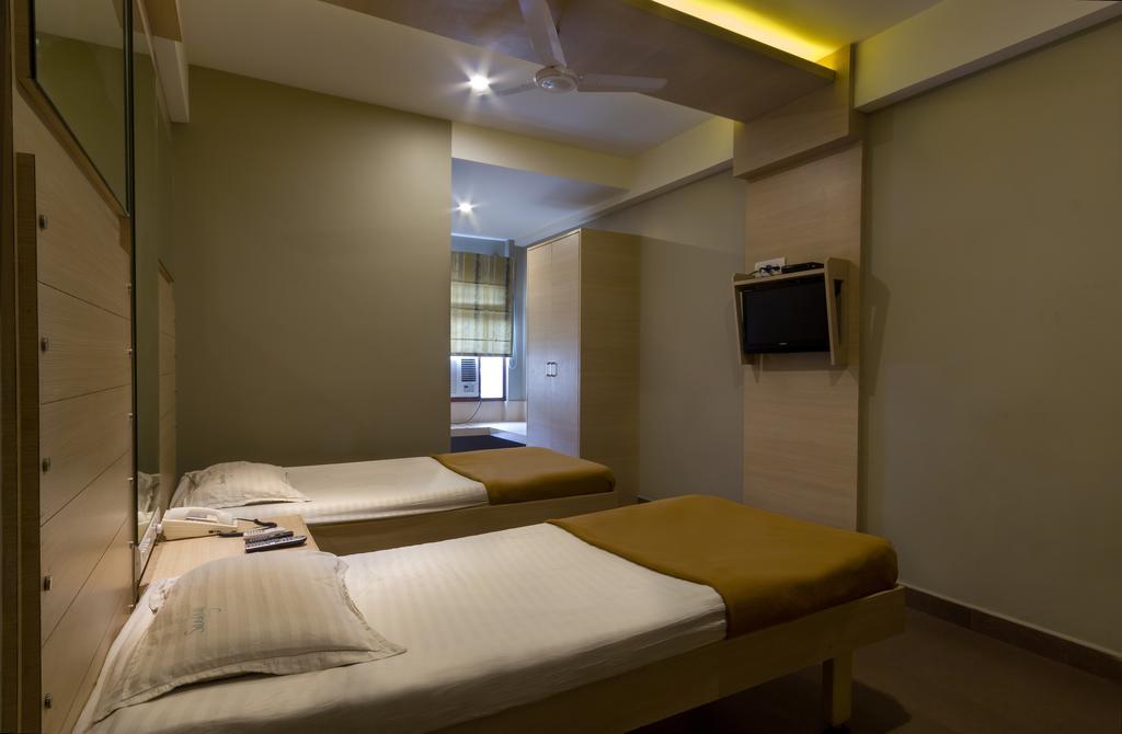 Sandhya Residency Hotel Bangalore