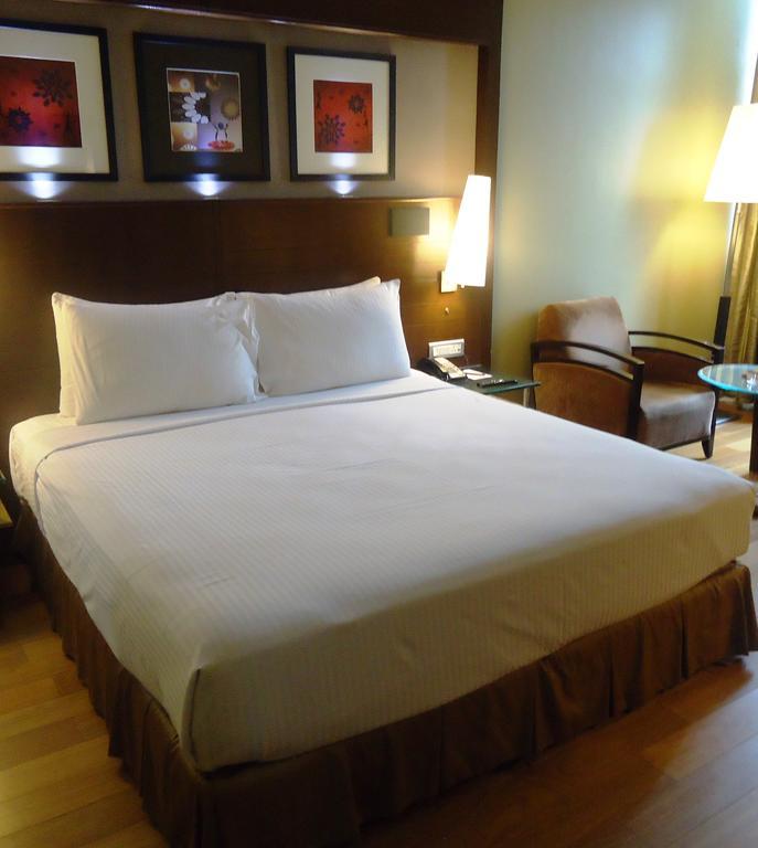 Hotel Radisson Blu Atria 5*