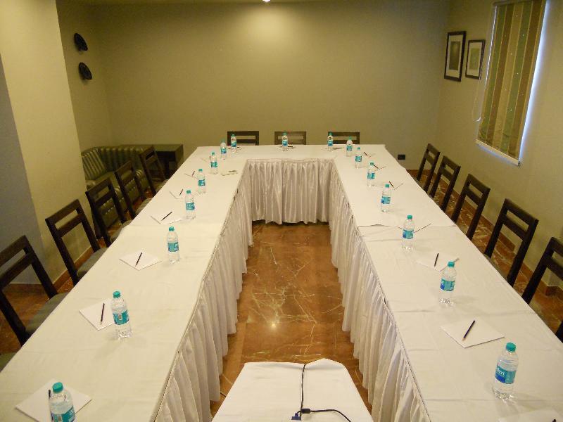 Justa Mg Road 4*
