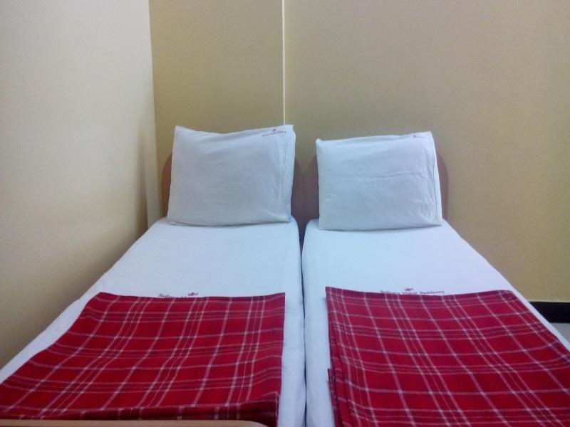Hotel Rathna Mahal By Wb Bangalore