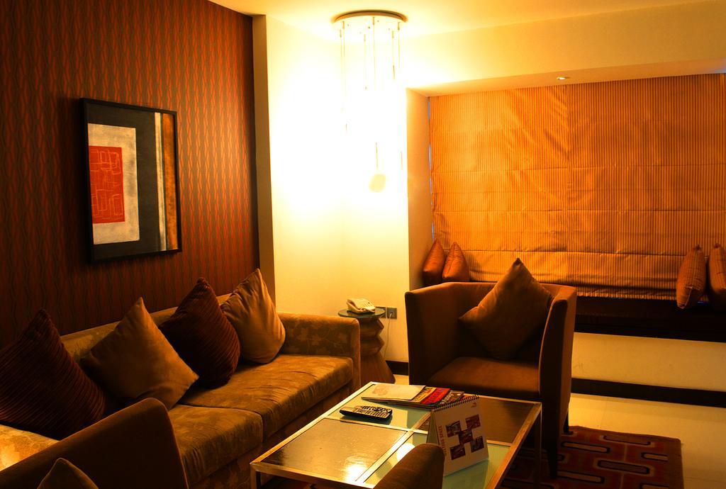 Hotel The Pride Hotel, Bangalore