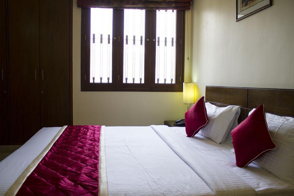 Hotel Oyo Premium Garuda Mall Bangalore