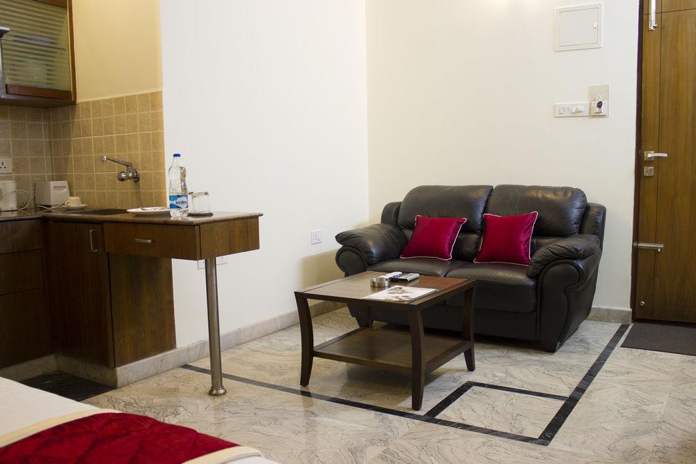 Hotel Oyo Premium Garuda Mall