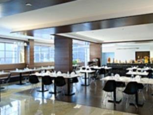 Aloft Whitefield Hotel