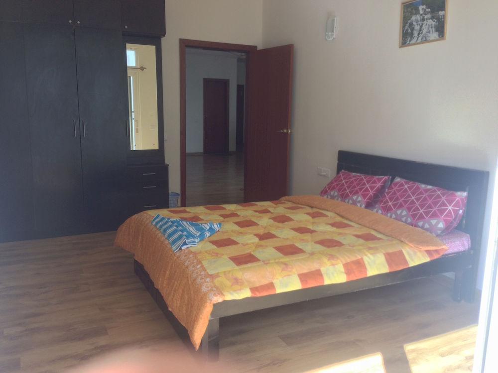 Park Hospitality Hotel *