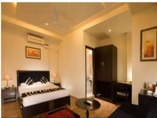 Olive Zip Road By Embassy Group Hotel