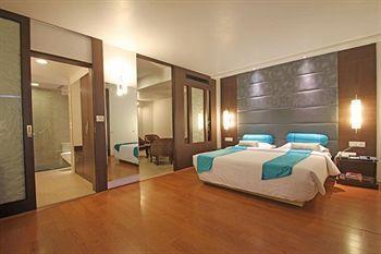 Ashraya International 3*