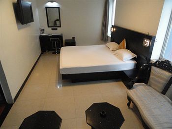 T.a.p. Gold Crest 2* Bangalore