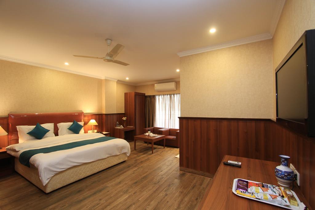 Noor Empire International Kormangala 3* Bangalore