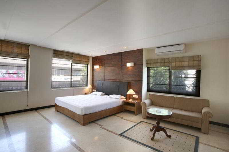 Curzon 3* Bangalore