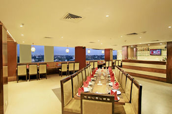 Treebo Select Jagadish Hotel 3*