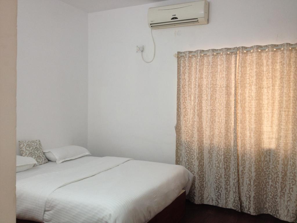 Clover Suites