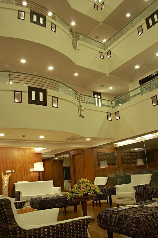Hotel Shilton Royale 3*