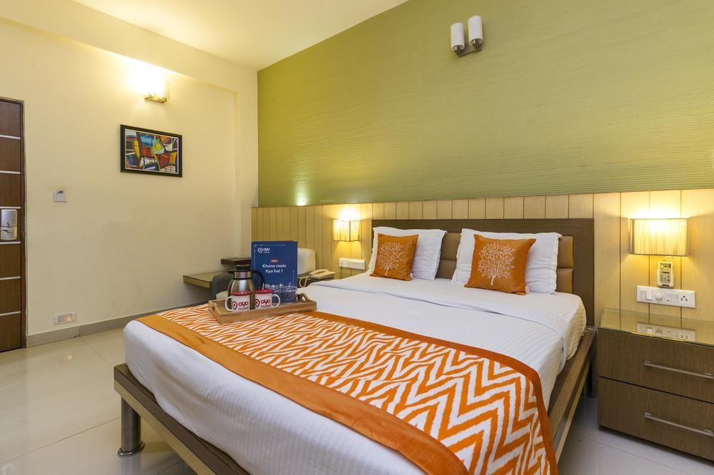 Oyo Majestic Gandhinagar 2 3* Bangalore