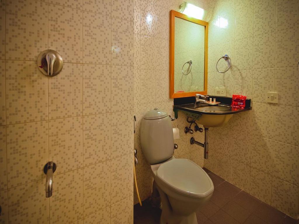 Oyo 739 Hotel Terminus The Residency Bangalore