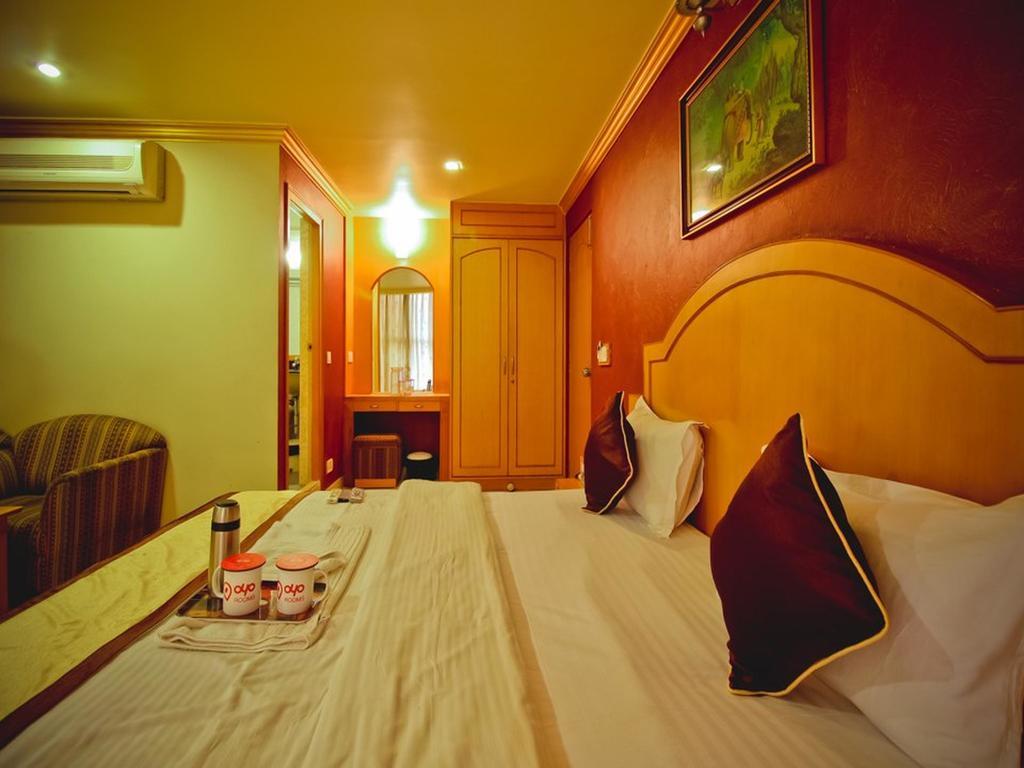 Oyo 739 Hotel Terminus The Residency