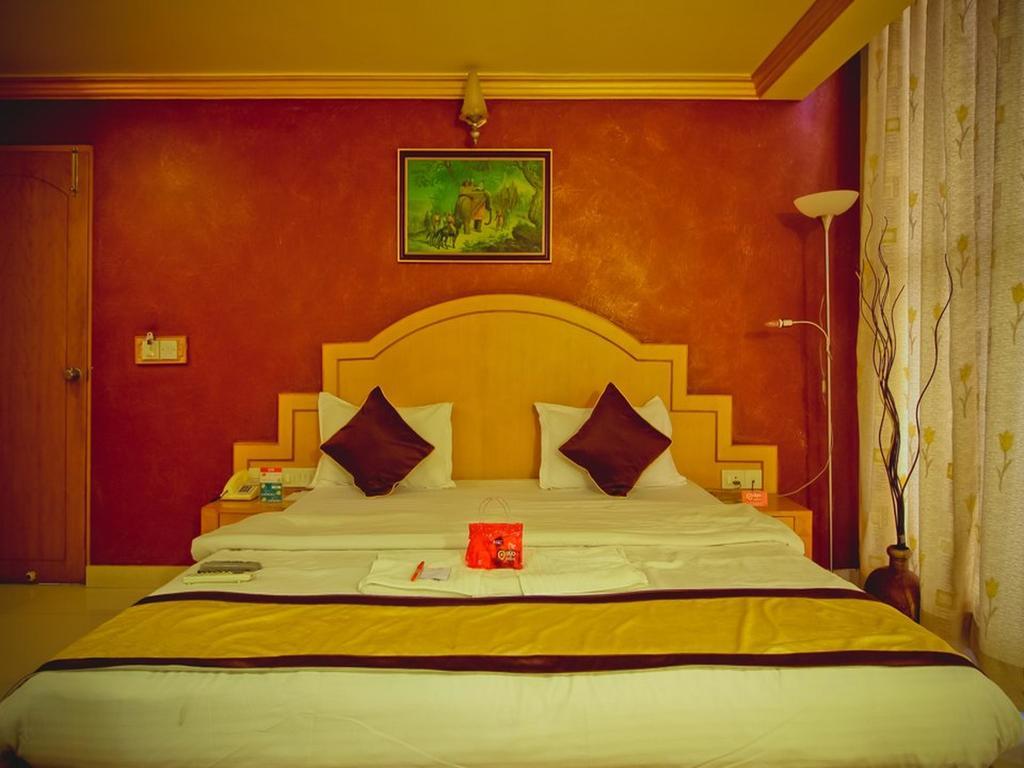 Oyo 739 Hotel Terminus The Residency Bangalore